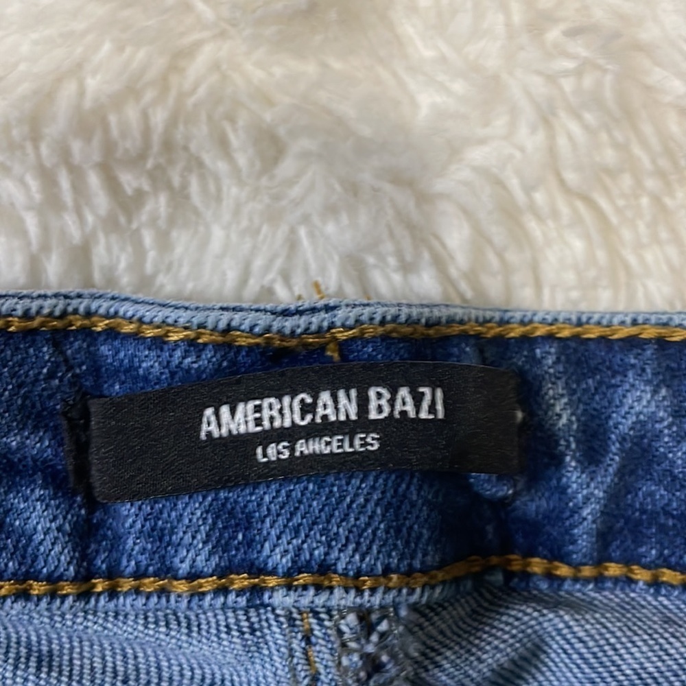 American Bazi Jeans with Holes - Picture 4 of 6